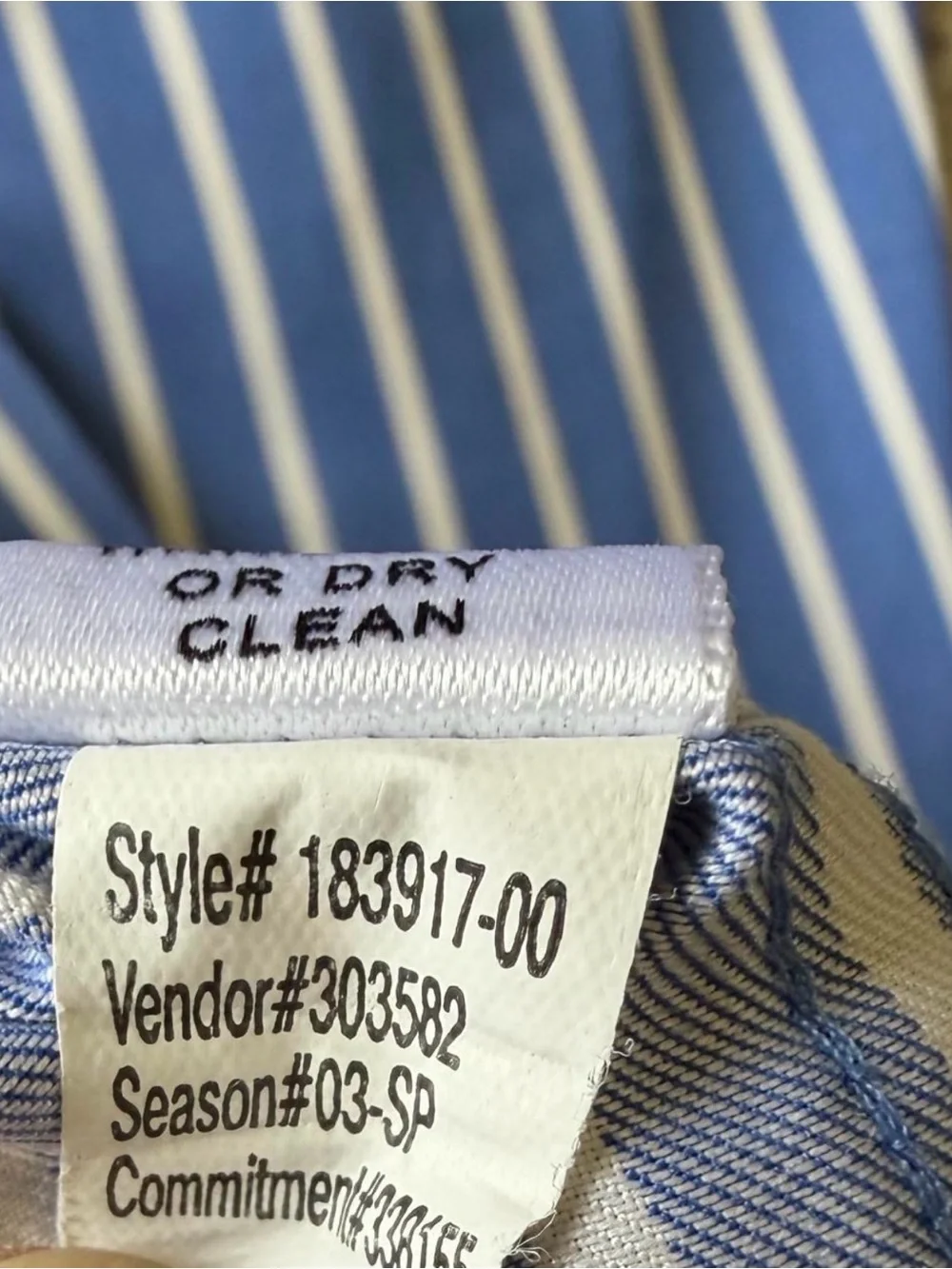 Banana Republic Men’s L 16-16.5 Blue White Stripe Dress Shirt 2003